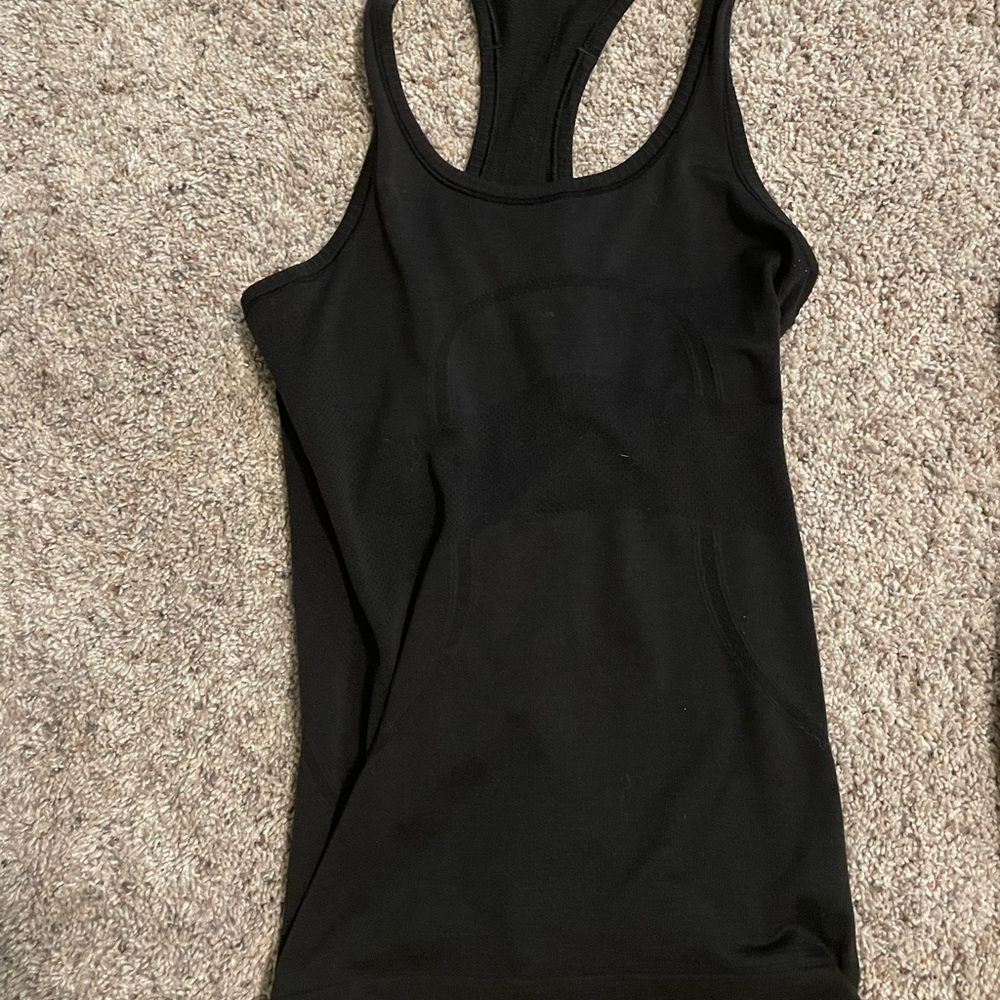 Lululemon Swiftly Tech Tank Top Black - Size 4